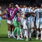 8-تناوبوا-على-أهداف-التانجو.jpg